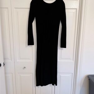 Wayf Black Ribbed Long-Sleeve Midi Dress